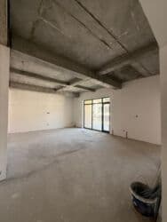 ищу квартиру подселением: 5 и более комнат, 182 м², Элитка, 4 этаж, ПСО (под самоотделку) — 2