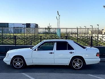 bmw 1994: Mercedes-Benz W124: 1994 г., 2.2 л, Механика, Бензин, Седан — 5