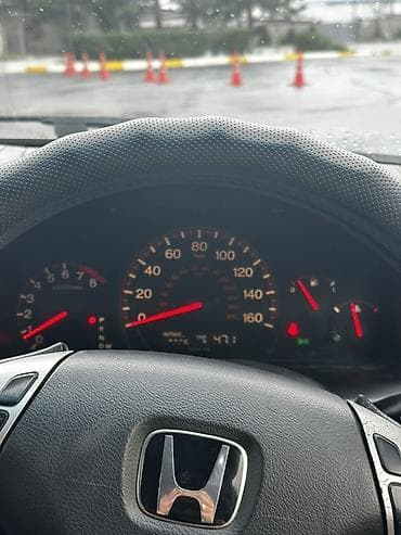 Honda Accord: 2003 г., 2 л, Автомат, Бензин, Седан