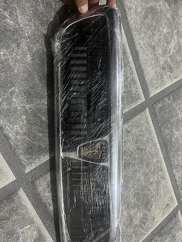 сиденье ауди 100 с4: Решетка радиатора Rover 1999 г., Новый, Оригинал — 3