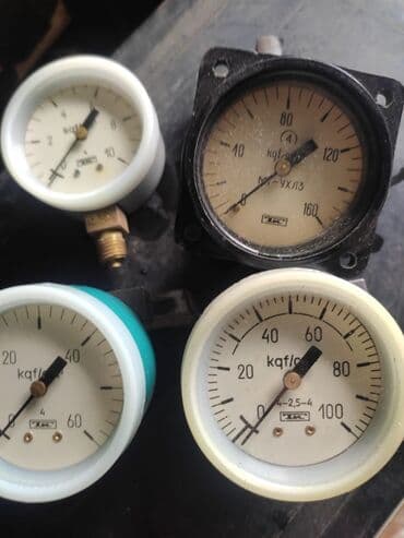 электроизмерительные приборы: Продаю манометры советские масло в упаковке разные цены от 500 сом в — 2