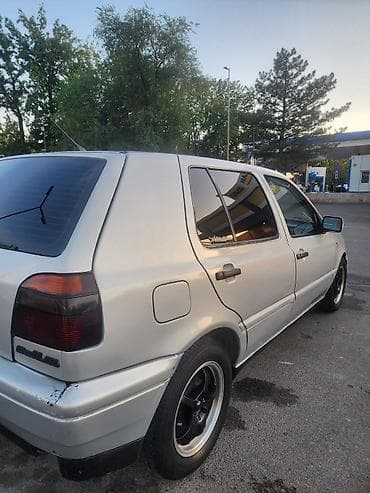 jetta 6: Volkswagen Golf: 1996 г., 1.8 л, Механика, Бензин, Хэтчбэк — 8