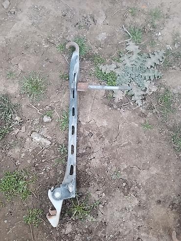 Аксессуары для салона: Фаркоп Для грузовых авто Б/у, Самовывоз — 2