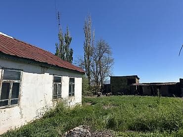 дача квартира: Дом с участком. - Тип: одноэтажный частный дом с двускатной крышей и — 5