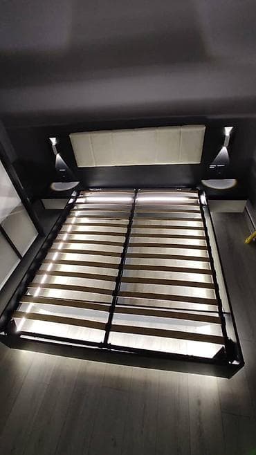 Односпальные кровати: Двуспальная кровать с мягким изголовьем и подсветкой - Основание — 3