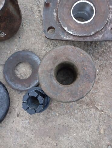 мочевина для дизеля купить в бишкеке: Фаркоп Для грузовых авто Mercedes-Benz, Б/у, Самовывоз — 6