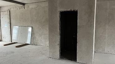 6 мкр: Коммерческое помещение на первом этаже нового современного жилого — 7