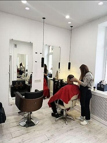 Коммерциялык мүлк: Молодая гвардия Сдаю помещение под малый бизнес. Площадь: 15 м² — 2