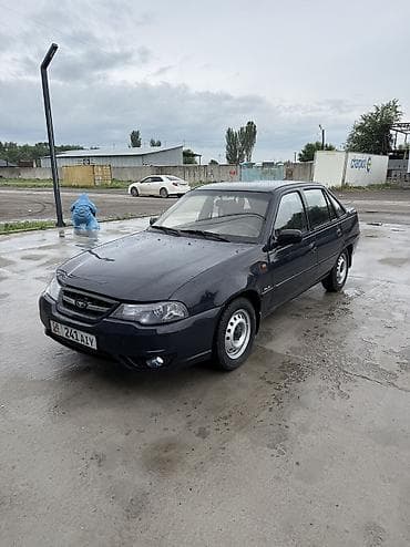 Daewoo Nexia: 2008 г., 1.6 л, Механика, Бензин, Седан