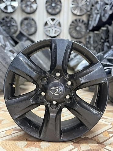Литые Диски R 17 Комплект, отверстий - 6, Б/у