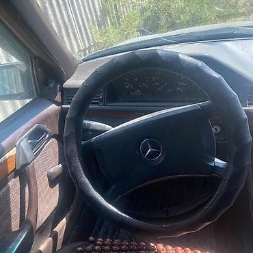 решетка для: Mercedes-Benz W124: 1995 г., 2.3 л, Механика, Бензин, Седан — 8