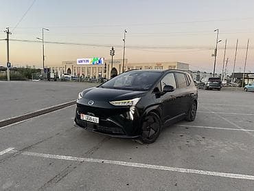 GAC: Электромобиль Aion (GAC) — компактный городской хэтчбек с ярким — 1