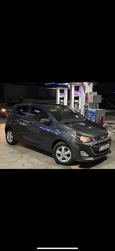Продажа авто: Chevrolet Spark: 2019 г., 1 л, Вариатор, Бензин — 3