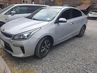 камфорт: Kia Rio: 2018 г., 1.6 л, Автомат, Седан — 1
