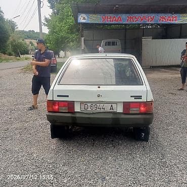 pasat b5: ВАЗ (ЛАДА) 2109: 1989 г., Механика, Хэтчбэк — 4