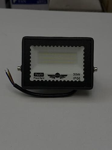 study lamp: Светодиодный прожектор Apple Flood Light 30W, степень защиты IP66 — 1