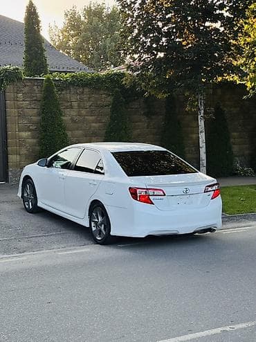 Транспорт: Toyota Camry: 2012 г., 2.5 л, Автомат, Бензин, Седан — 10