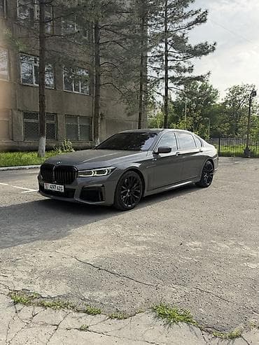 BMW 7 series: 2019 г., Седан