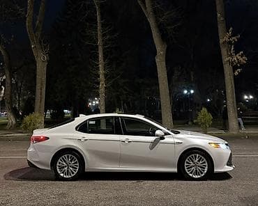 bmw e53: Toyota Camry: 2020 г., 2.5 л, Вариатор, Гибрид, Седан — 5