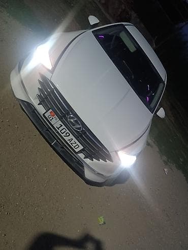 01: Hyundai Elantra: 2019 г., 2.5 л, Бензин, Седан — 1