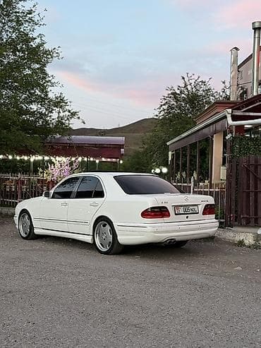 mers e124: Mercedes-Benz E-Class: 2002 г., 5.5 л, Автомат, Бензин, Седан — 3
