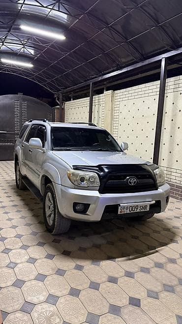 Toyota 4Runner: 2006 г., 4.7 л, Автомат, Газ, Внедорожник at lalafo.kg Toyota 4Runner: 2006 г., 4.7 л, Автомат, Газ, Внедорожник