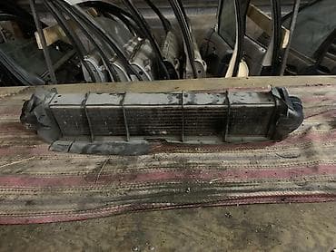 w203: Продается Интеркуллер охлаждения мерс W203 кузов 2,2 Дизель CDI OM646 — 3