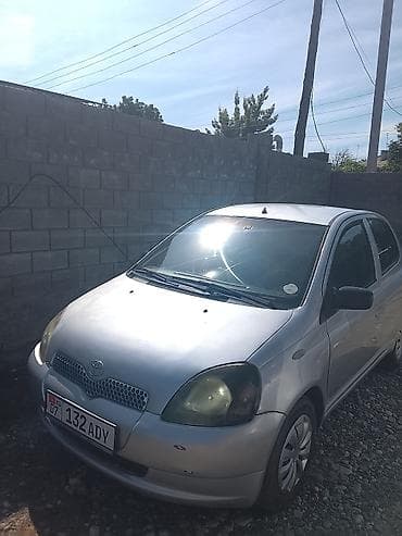 тойота ярис седан 2008: Toyota Yaris: 2000 г., 1.3 л, Робот, Бензин, Хэтчбэк — 2
