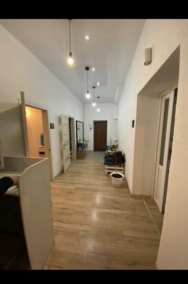 продажа дома в токмоке: Срочно! Продаю! Коммерческое помещение 200м2. Район Ахунбаева Бакаева — 2