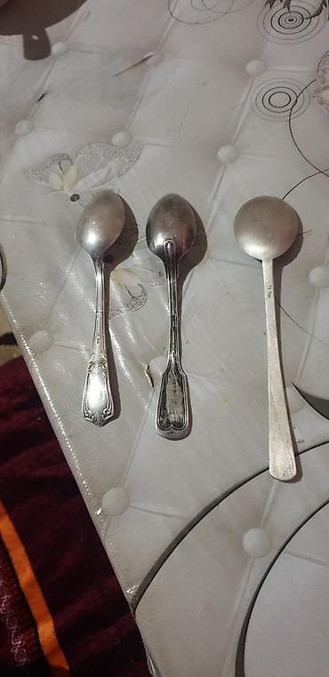 Набор из 3 столовых ложек (разные модели) - Материал: металл