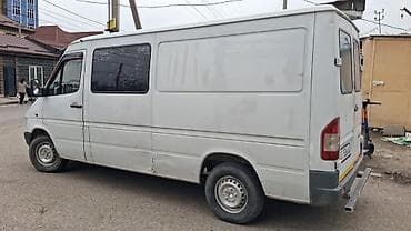 Унаа: Жеңил жүк ташуучу унаа, Mercedes-Benz, Дубль, 3 т, Колдонулган — 3