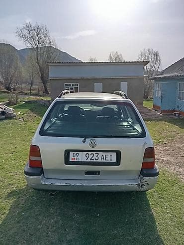 Volkswagen Golf Variant: 1993 г., 1.8 л, Ручные, Бензин, Универсал — 2