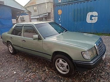 bmw m3 e30: Mercedes-Benz W124: 1989 г., Седан — 3