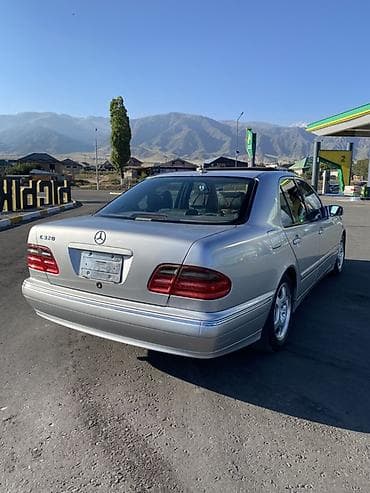 Продажа авто: Mercedes-Benz E-Class: 2001 г., 3.2 л, Автомат, Бензин, Седан — 4