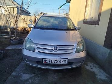 Toyota Ist: 2004 г., 1.5 л, Автомат, Бензин, Хэтчбэк