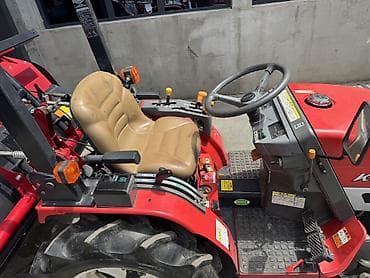 Мини-тракторы YANMAR: Мини-трактор Yanmar Ke-16 с почвофрезой Yanmar Описание: - Компактный — 6