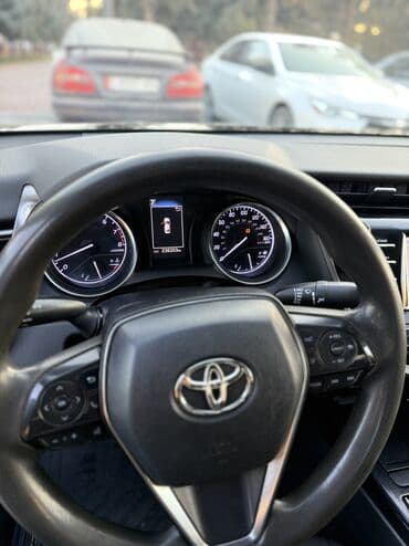 ист цена в бишкеке: Toyota Camry: 2019 г., Автомат, Седан — 9