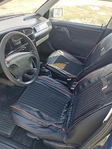 юто кун: Volkswagen Vento: 1992 г., 1.8 л, Механика, Бензин, Седан — 6