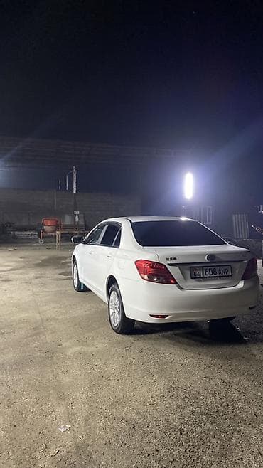 рекстон 2019: BYD E5: 2019 г., Седан — 4