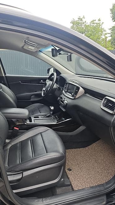 Транспорт: Kia Sorento: 2019 г., 2 л, Автомат, Дизель, Кроссовер — 6