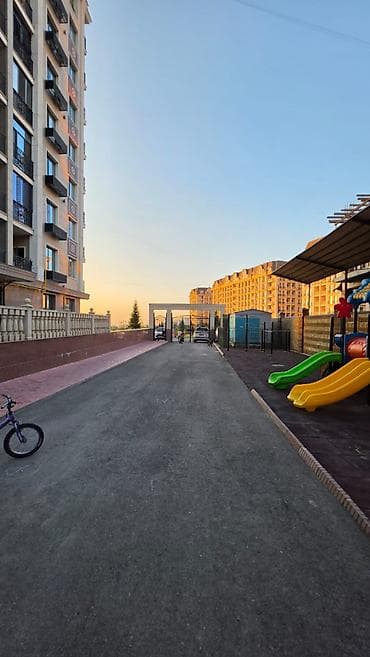 гараж кирпич: 4 комнаты, 125 м², Ала-Арча ТРЦ Элитка, 9 этаж, Евроремонт — 9