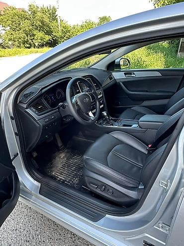 Продажа авто: Hyundai Sonata: 2021 г., Автомат, Газ, Седан — 8