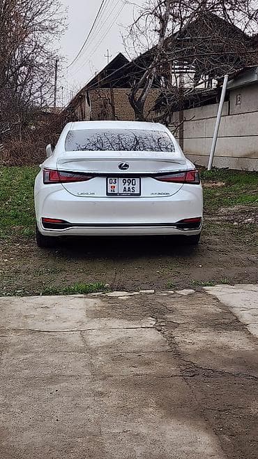 Продажа авто: Lexus ES: 2019 г., Гибрид, Седан — 5