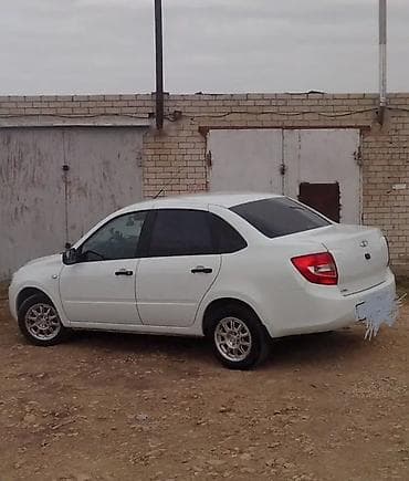 гранта зеркало: ВАЗ (ЛАДА) Granta: 2013 г., Ручные, Бензин, Седан — 1