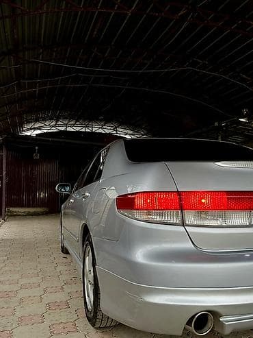 коробка inspire: Honda Inspire: 2003 г., Седан — 4