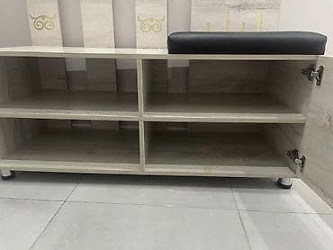 Мебельные гарнитуры: Прихожая-гарнитур с банкеткой, зеркалом и открытыми/закрытыми секциями — 2