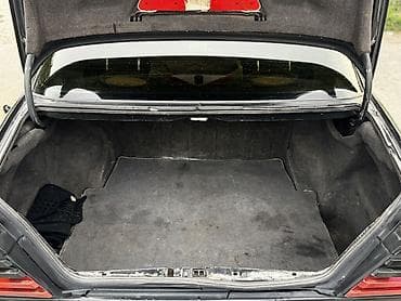 хода адисе: Mercedes-Benz W124: 1993 г., Механика, Бензин, Седан — 10