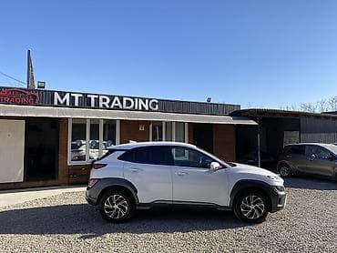 m5 e60: Hyundai Kona: 2020 г., 1.6 л, Автомат, Гибрид — 2