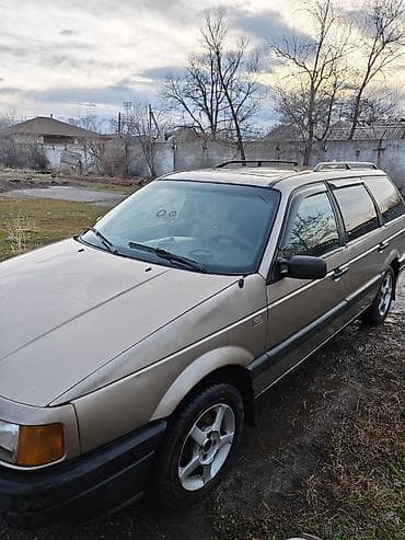 mini v: Volkswagen Passat Variant: 1990 г., 1.8 л, Механика, Бензин, Универсал — 3