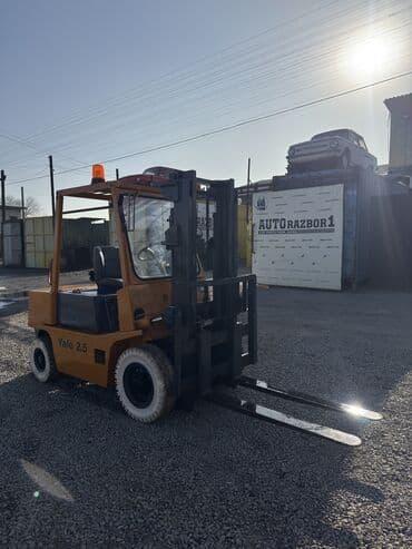 Погрузчик, 2007 г., Колесный, Вилочный